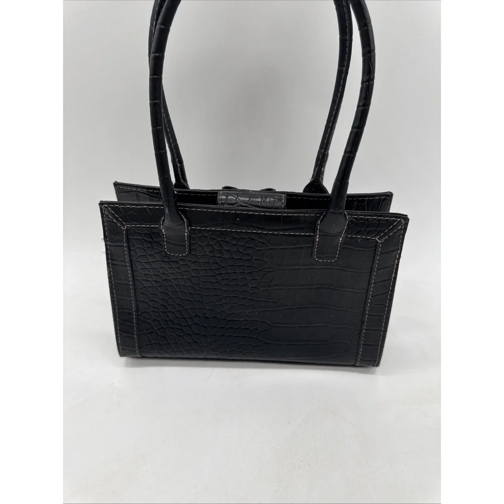 Vintage LIZ CLAIBORNE Black crocodile-embossed faux leather‎ handbag W/ Bow